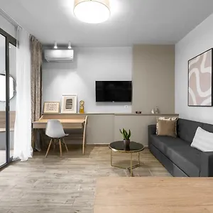 https://apt-big-apple-2-nilie-hospitality-mgmt.hotelschalkidiki.net